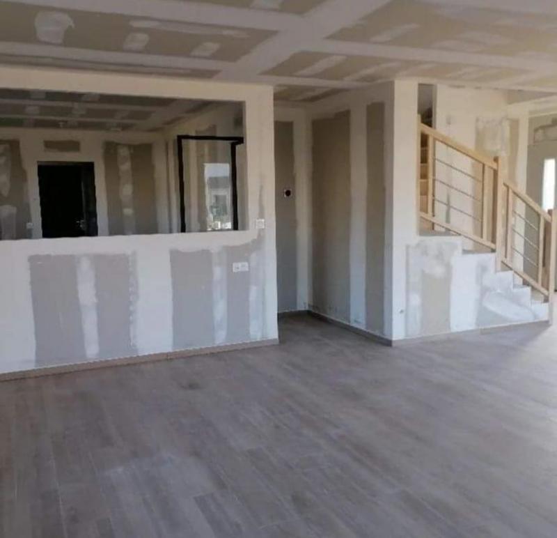 Maison - 153 m² - 5 pièces