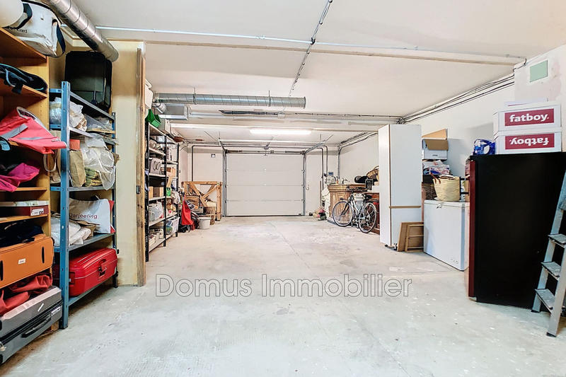 Villa - 189 m² - 6 pièces