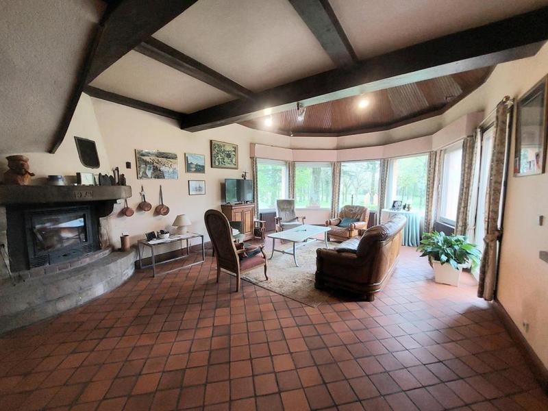 Maison traditionnelle - 190 m² - 6 pièces