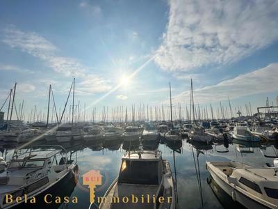 Fonds de commerce - 120 m²