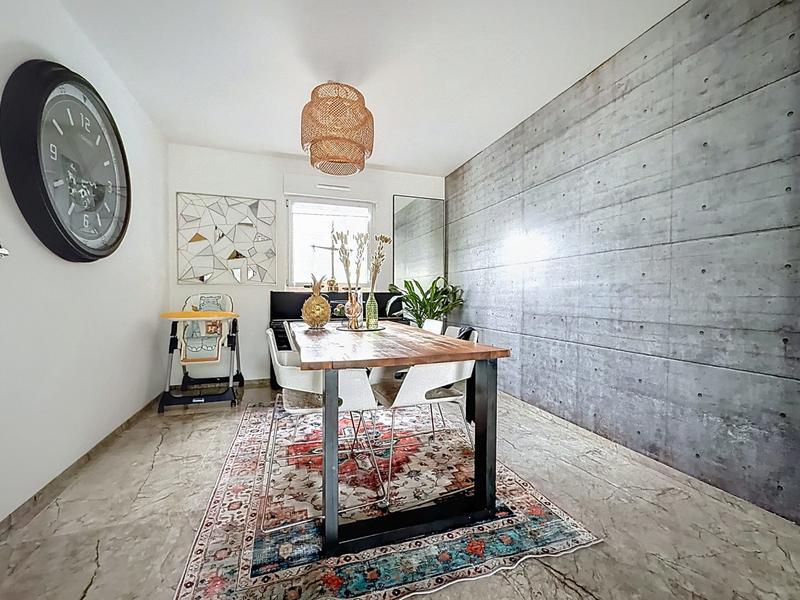 Maison - 145 m² - 6 pièces