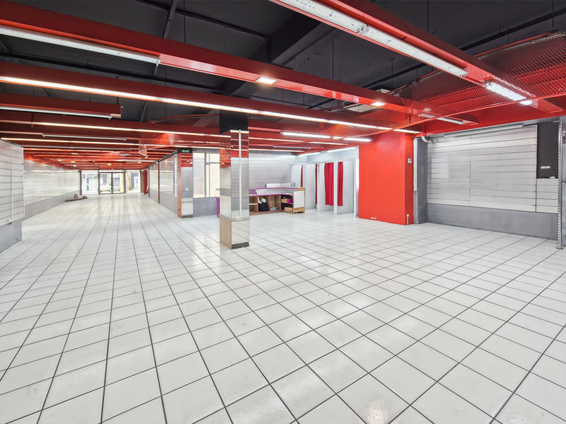 Local commercial - 238 m²
