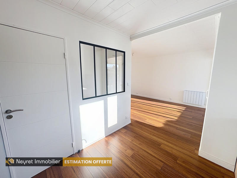 Appartement - 82 m² - 4 pièces