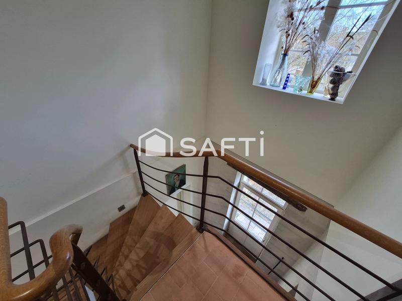 Maison de maîtres - 268 m² - 8 pièces