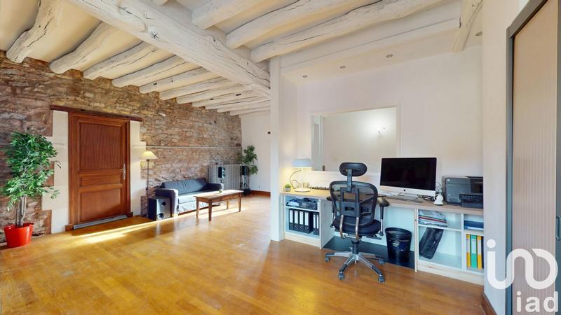 Maison - 220 m² - 6 pièces