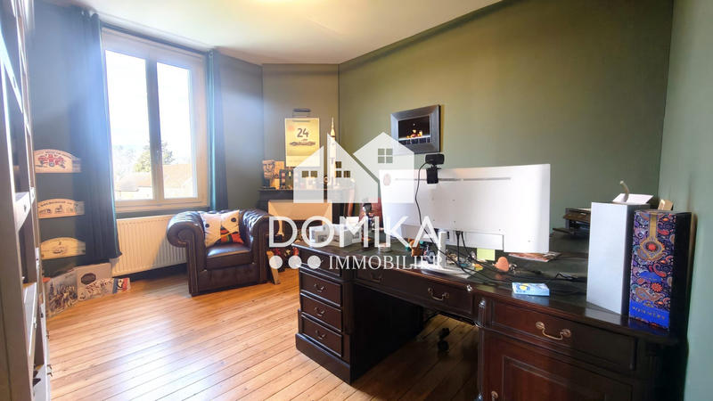 Maison - 178 m² - 8 pièces