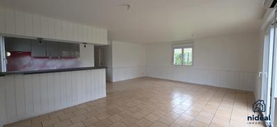 Maison - 80 m² - 5 pièces