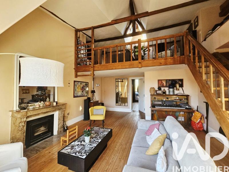 Maison - 540 m² - 17 pièces