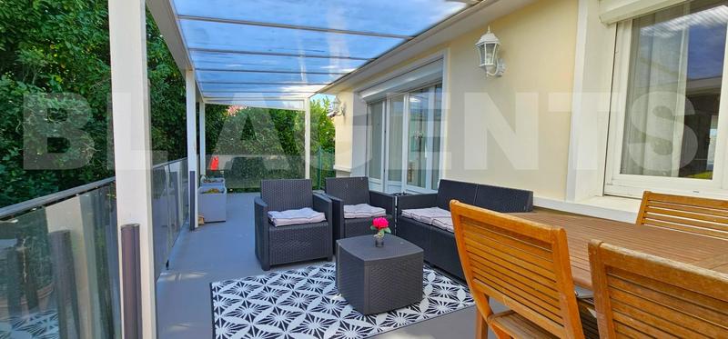 Maison traditionnelle - 130 m² - 5 pièces