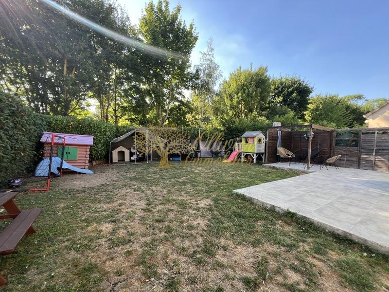 Pavillon - 92 m² - 5 pièces