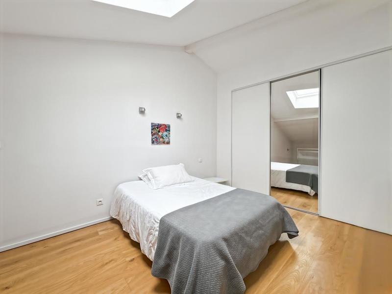 Maison de ville - 260 m² - 6 pièces