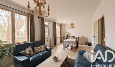 Maison - 85 m² - 5 pièces