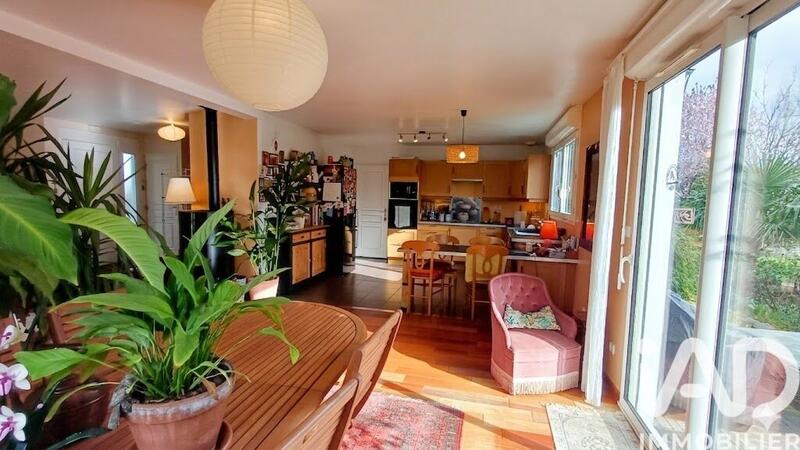 Maison - 140 m² - 6 pièces