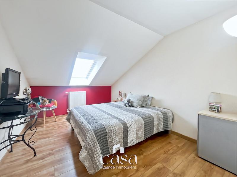 Maison - 96 m² - 5 pièces