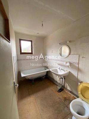 Maison de ville - 57 m² - 4 pièces