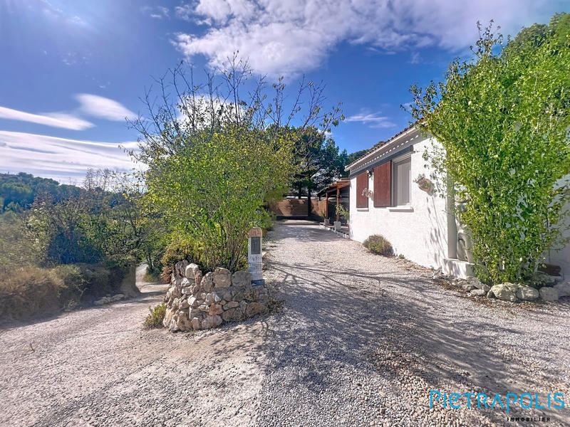 Maison - 114 m² - 4 pièces