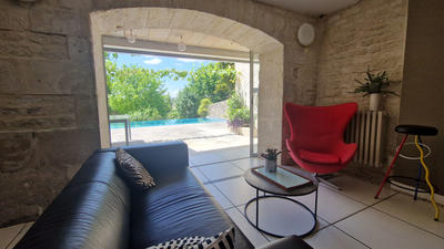 Maison - 205 m² - 9 pièces