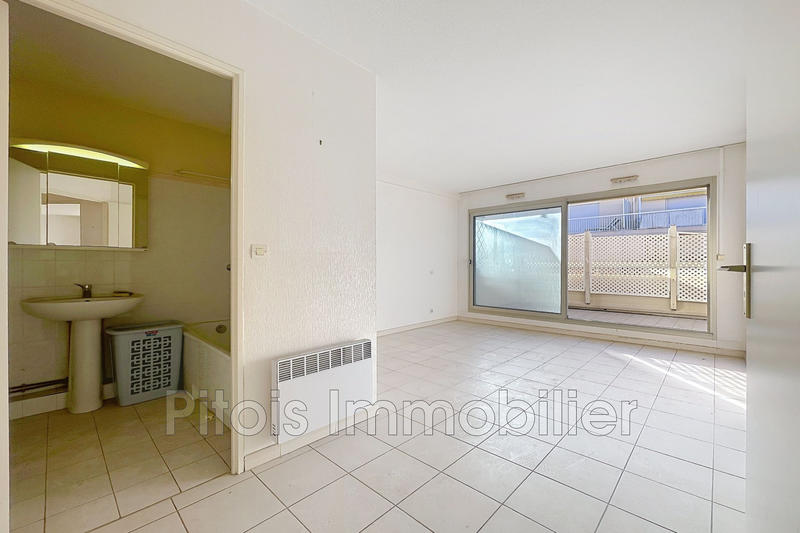 Appartement - 87 m² - 3 pièces