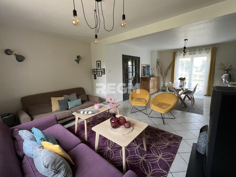 Maison - 148 m² - 6 pièces