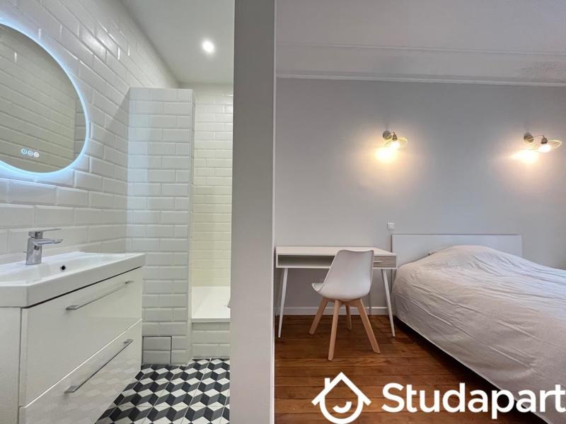 Chambre - 14 m² - 1 pièce