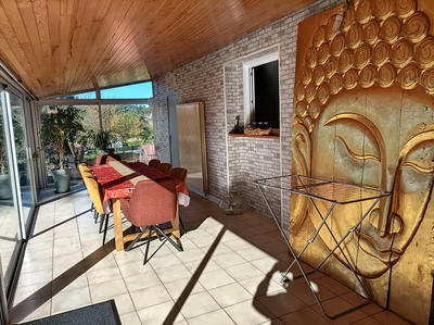 Maison - 140 m² - 5 pièces