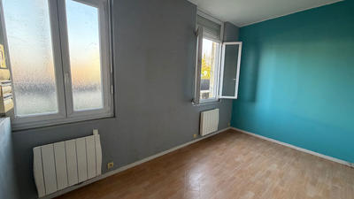Maison - 98 m² - 4 pièces