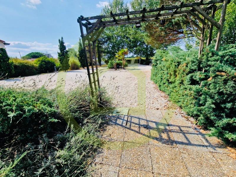 Maison - 100 m² - 6 pièces