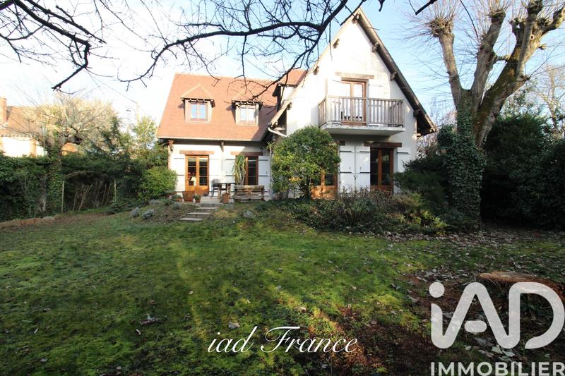 Maison - 189 m² - 8 pièces