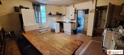 Maison - 203 m² - 7 pièces