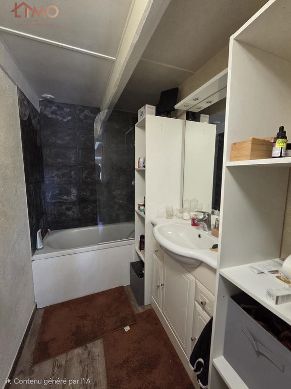 Maison en pierre - 100 m² - 6 pièces