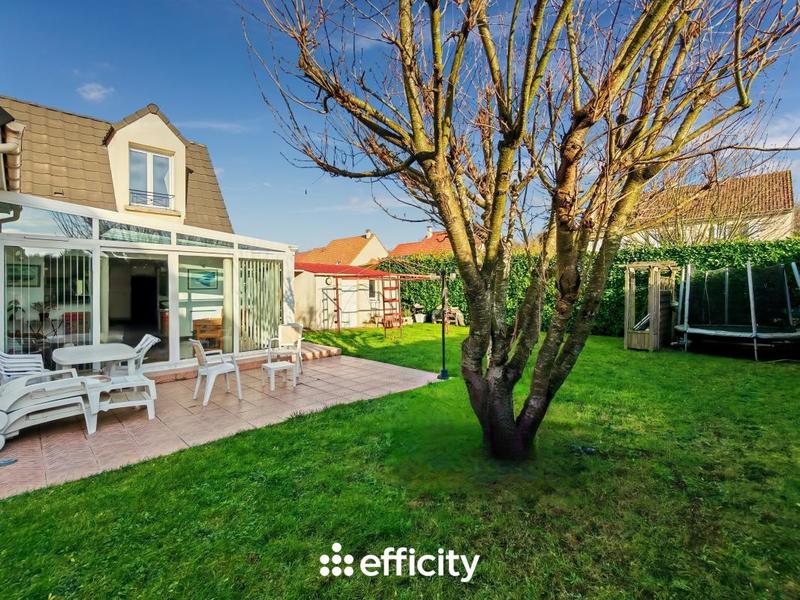 Pavillon - 145 m² - 7 pièces