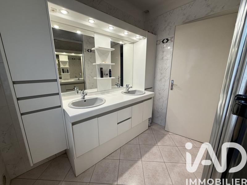 Maison - 91 m² - 5 pièces