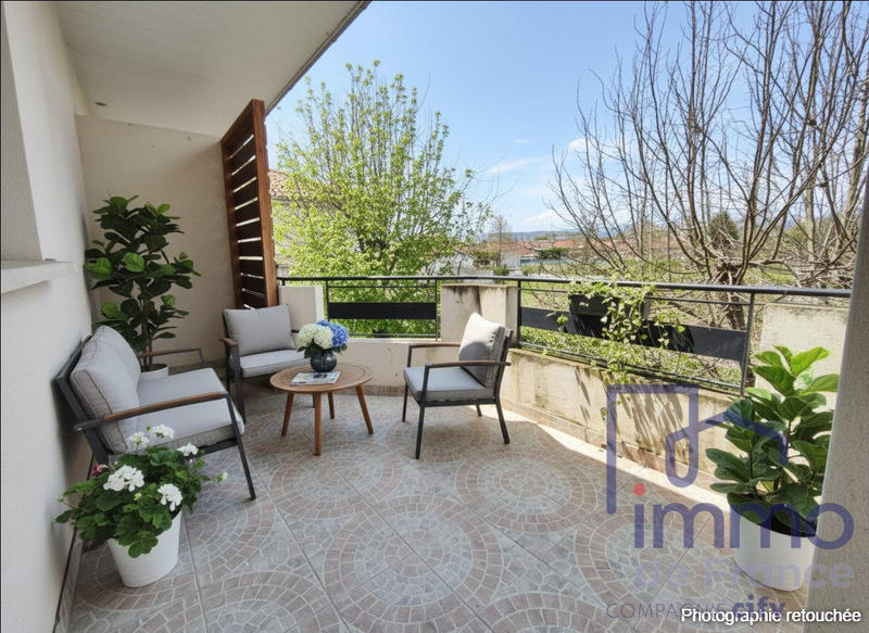 Appartement - 86 m² - 4 pièces