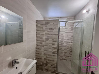 Appartement - 75 m² - 4 pièces