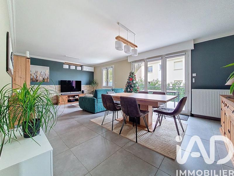 Maison - 75 m² - 4 pièces