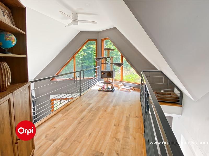 Maison - 143 m² - 6 pièces