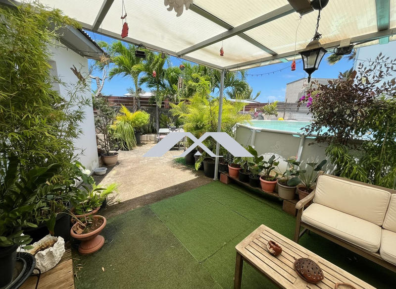 Maison - 142 m² - 7 pièces