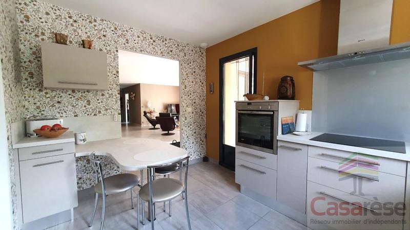 Maison - 163 m² - 5 pièces