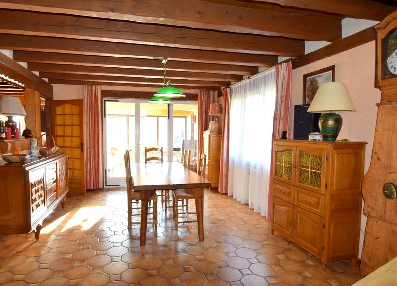 Maison - 201 m² - 6 pièces