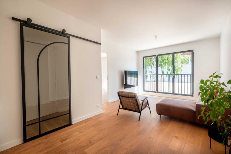 Appartement - 85 m² - 4 pièces