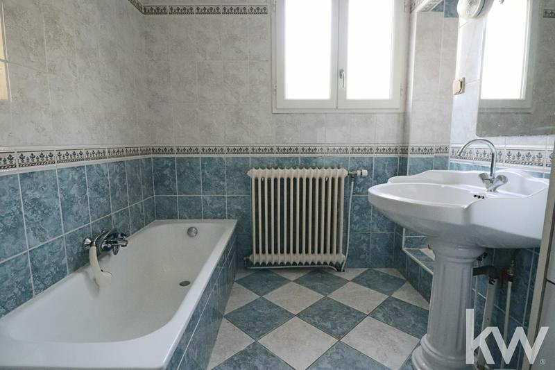 Maison - 156 m² - 8 pièces