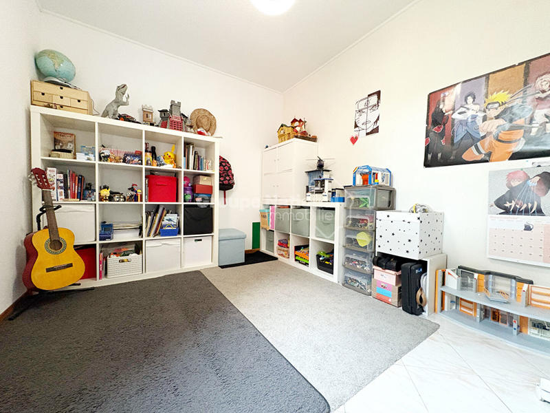 Appartement - 84 m² - 4 pièces