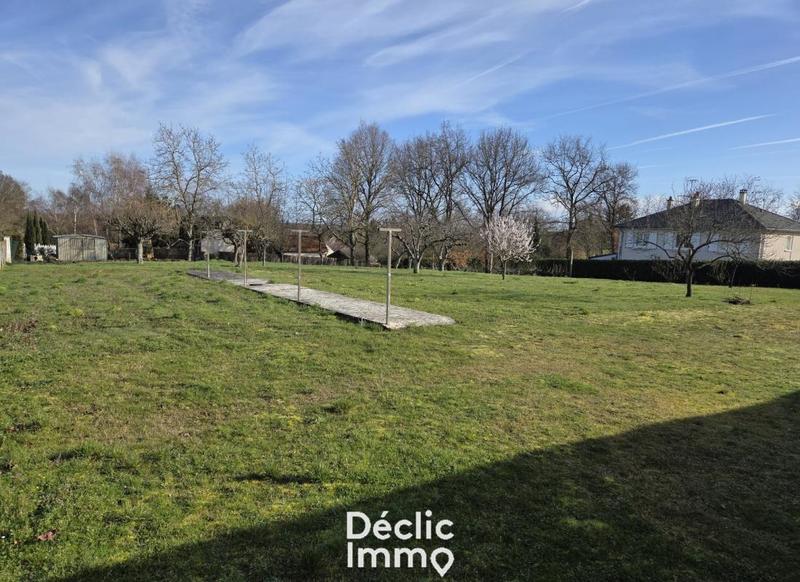 Maison - 265 m² - 11 pièces