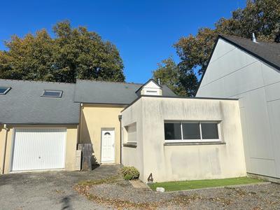 Maison - 111 m² - 5 pièces