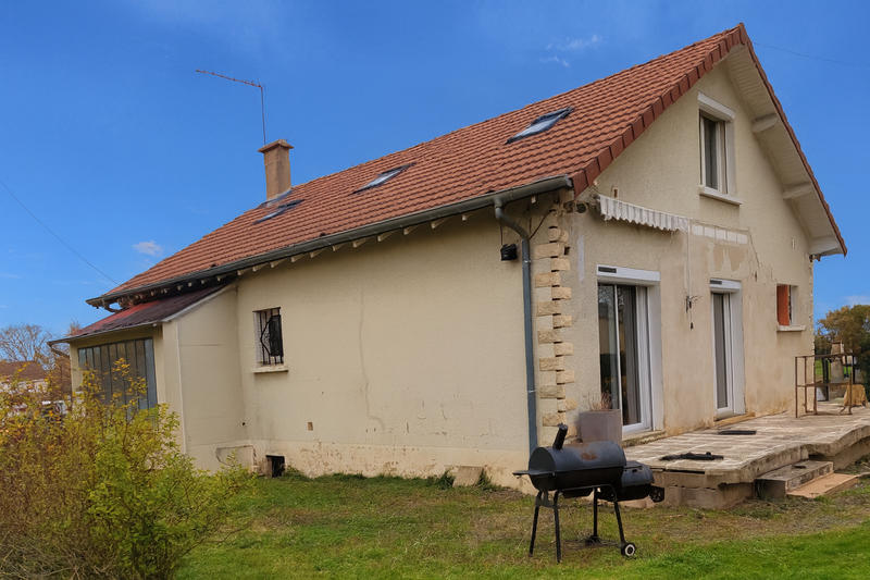 Maison - 171 m² - 8 pièces