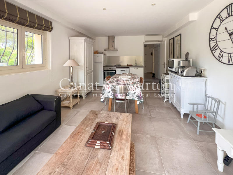 Villa - 170 m² - 6 pièces