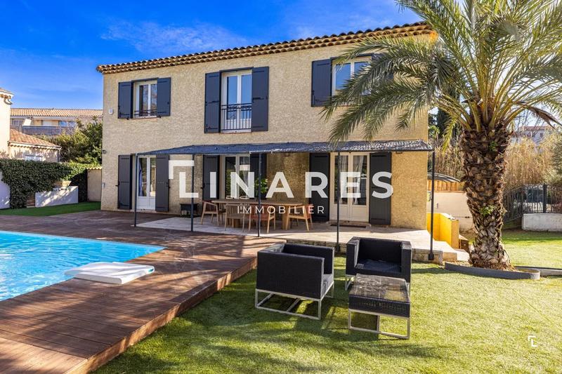 Maison - 120 m² - 4 pièces