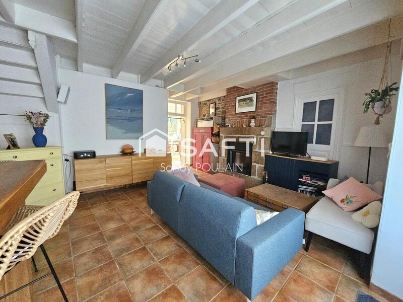 Maison - 137 m² - 6 pièces