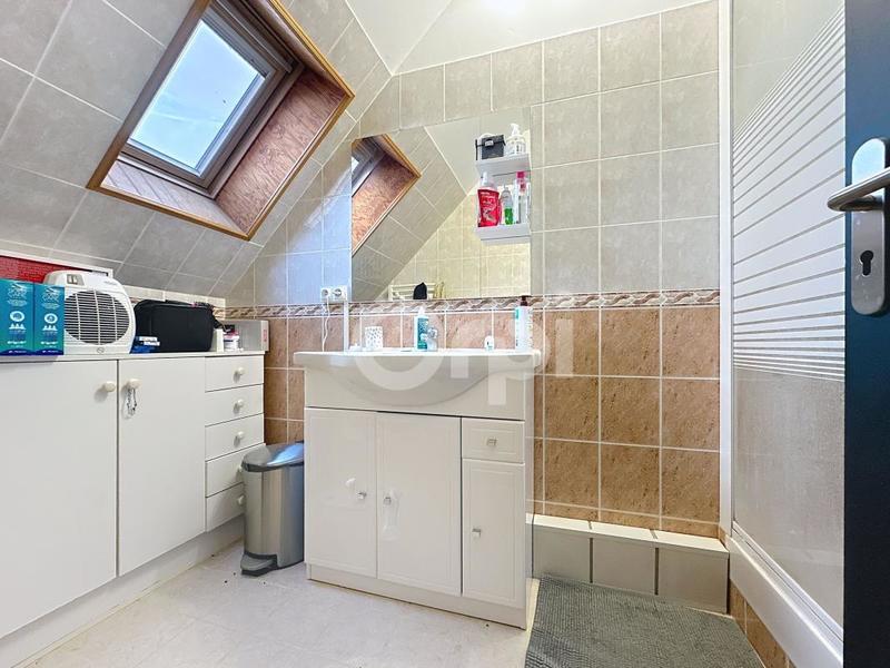 Maison - 130 m² - 7 pièces