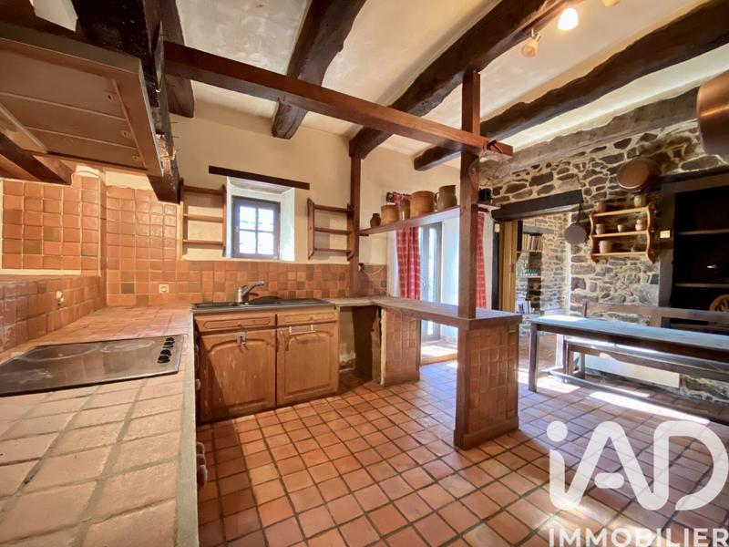 Maison - 186 m² - 5 pièces